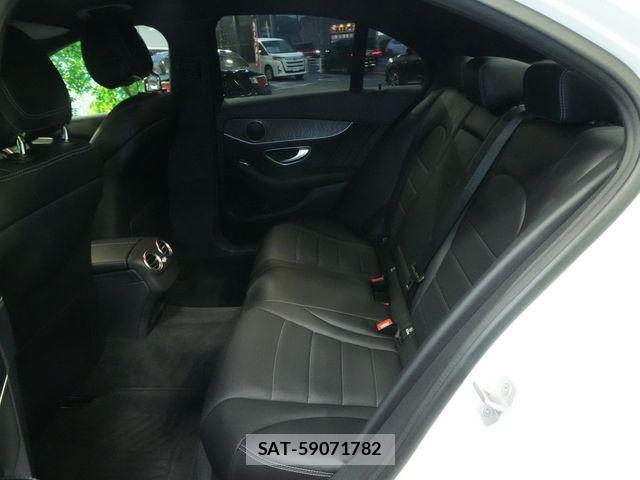 Mercedes Benz C-CLASS 2014-08 7725487-27
