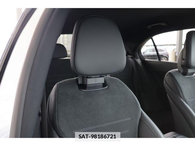 Mercedes Benz C-CLASS 2023-04 7725475-22