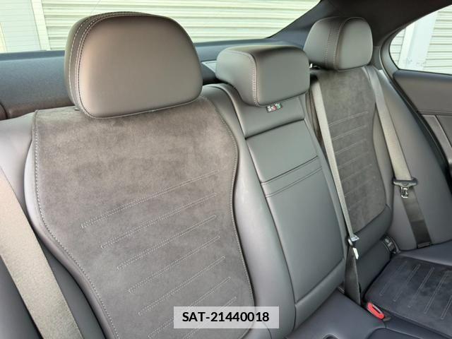 Mercedes Benz C-CLASS 2025-07 7725466-4