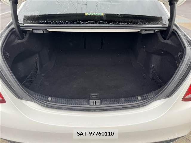 Mercedes Benz C-CLASS 2015-09 7725478-19