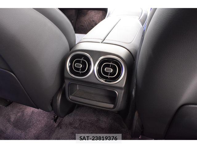 Mercedes Benz C-CLASS 2025-04 7877651-15