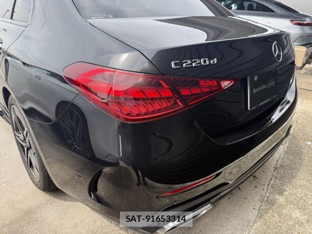 Mercedes Benz C-CLASS 2025-08 7877652-3