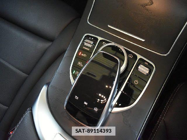 Mercedes Benz C-CLASS 2019-06 7979898-10