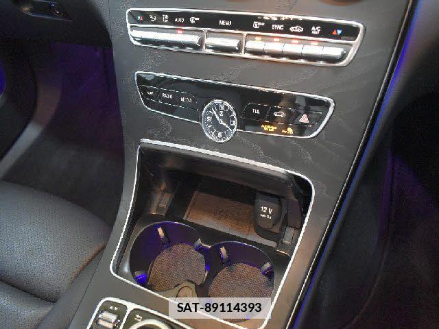 Mercedes Benz C-CLASS 2019-06 7979898-11