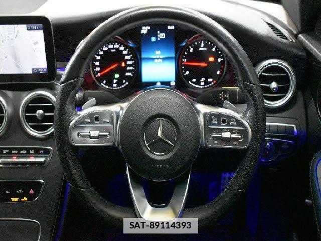 Mercedes Benz C-CLASS 2019-06 7979898-15