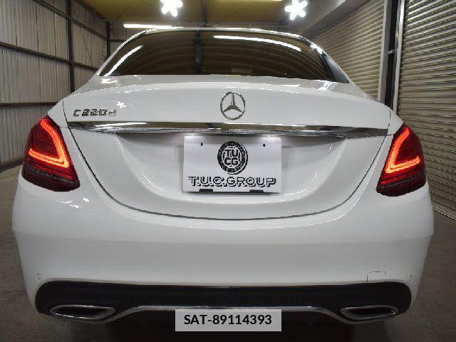 Mercedes Benz C-CLASS 2019-06 7979898-28