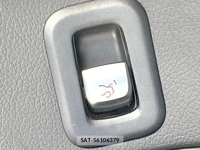 Mercedes Benz C-CLASS 2017-10 7979900-5