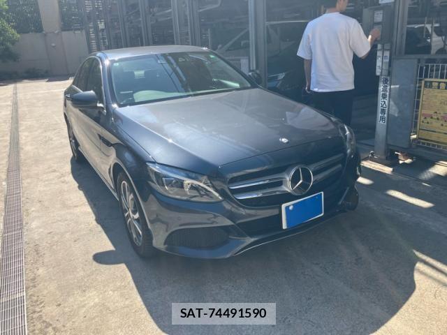 Mercedes Benz C-CLASS 2015-08 8036656-1