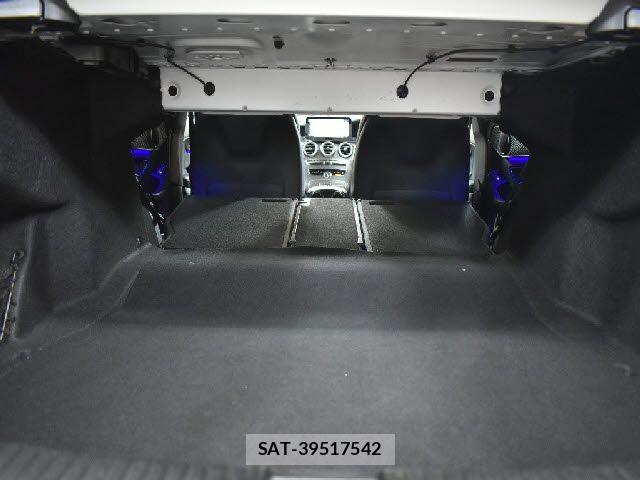 Mercedes Benz C-CLASS 2019-10 8074516-19