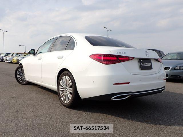 Mercedes Benz C-CLASS 2022-07 8074512-2