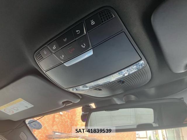 Mercedes Benz C-CLASS 2018-06 8074517-21