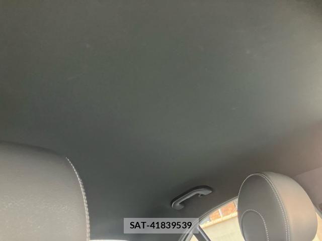 Mercedes Benz C-CLASS 2018-06 8074517-22