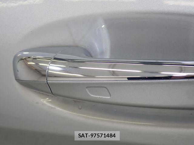 Mercedes Benz C-CLASS 2017-09 8074515-11