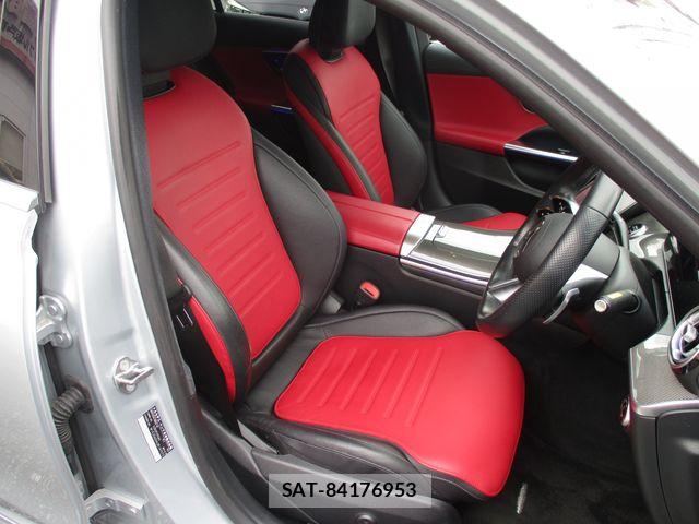 Mercedes Benz C-CLASS 2023-08 8100343-10