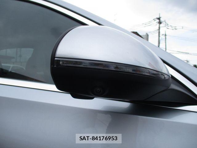 Mercedes Benz C-CLASS 2023-08 8100343-22