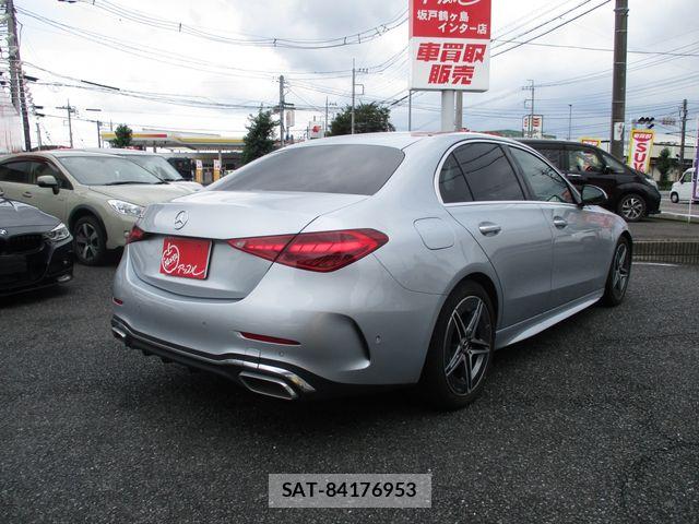 Mercedes Benz C-CLASS 2023-08 8100343-2