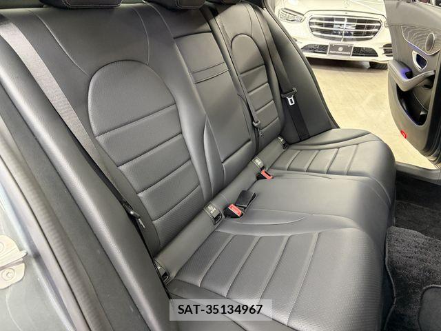 Mercedes Benz C-CLASS 2018-11 8100344-12