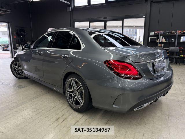 Mercedes Benz C-CLASS 2018-11 8100344-4