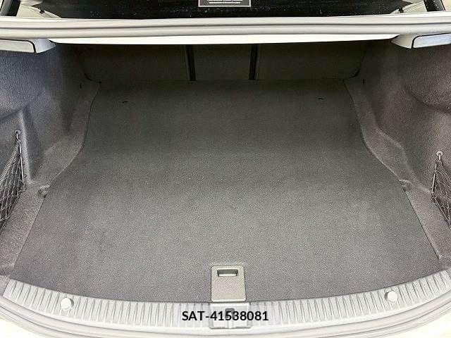Mercedes Benz C-CLASS 2019-06 8146137-10