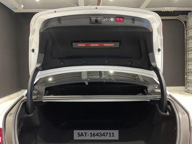 Mercedes Benz C-CLASS 2025-08 8158772-22