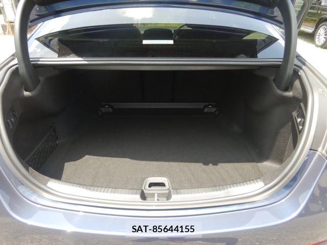 Mercedes Benz C-CLASS 2025-07 8158775-13