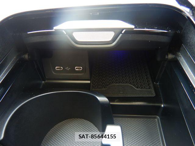 Mercedes Benz C-CLASS 2025-07 8158775-21