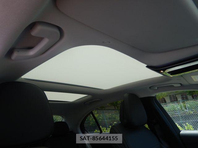 Mercedes Benz C-CLASS 2025-07 8158775-23