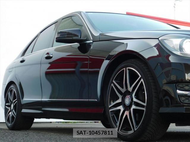 Mercedes Benz C-CLASS 2013-01 8208623-9