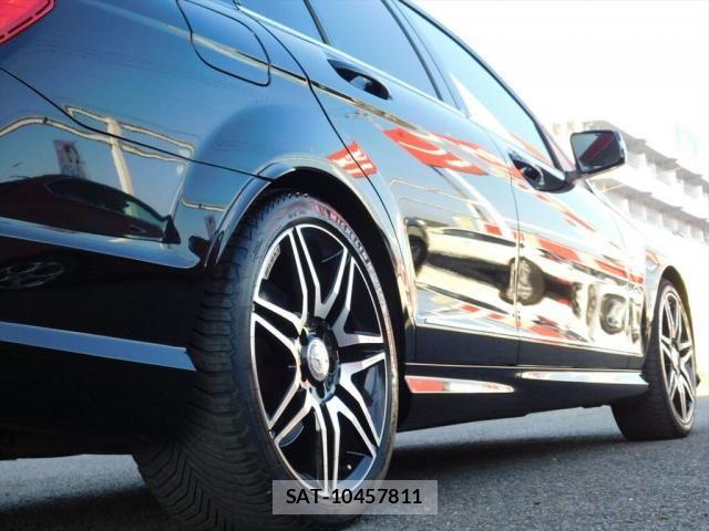 Mercedes Benz C-CLASS 2013-01 8208623-16
