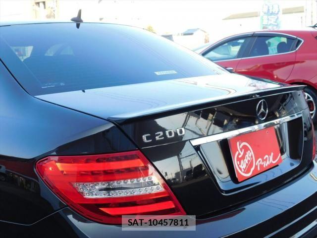 Mercedes Benz C-CLASS 2013-01 8208623-19