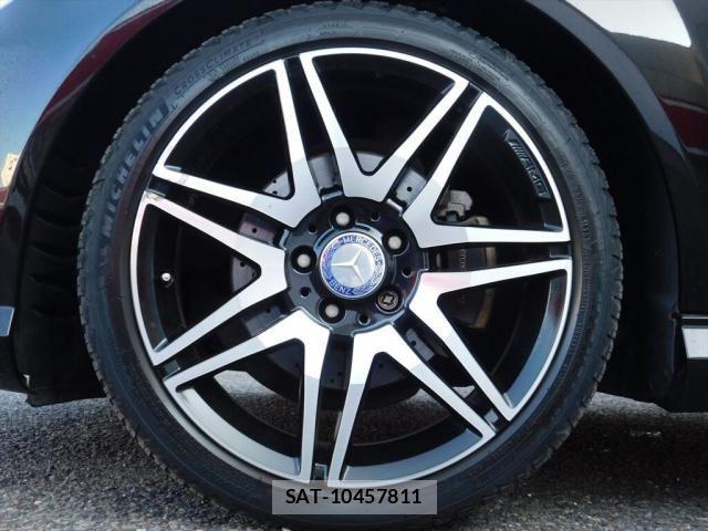 Mercedes Benz C-CLASS 2013-01 8208623-23