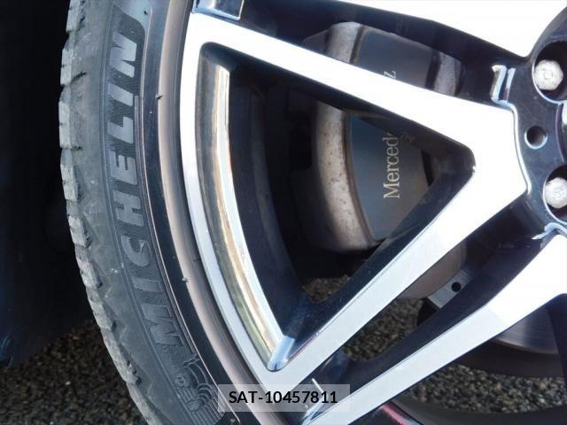 Mercedes Benz C-CLASS 2013-01 8208623-25