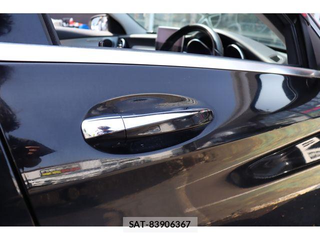 Mercedes Benz C-CLASS 2015-01 8208620-16