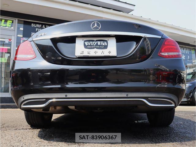 Mercedes Benz C-CLASS 2015-01 8208620-18