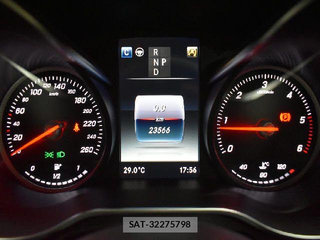 Mercedes Benz C-CLASS 2017-09 8208619-16