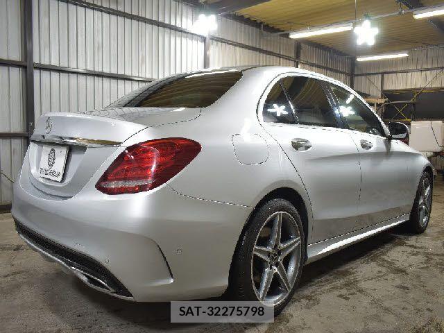 Mercedes Benz C-CLASS 2017-09 8208619-2