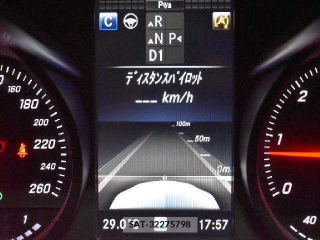 Mercedes Benz C-CLASS 2017-09 8208619-5