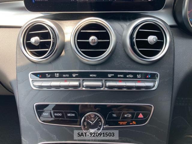 Mercedes Benz C-CLASS 2019-06 8208617-21