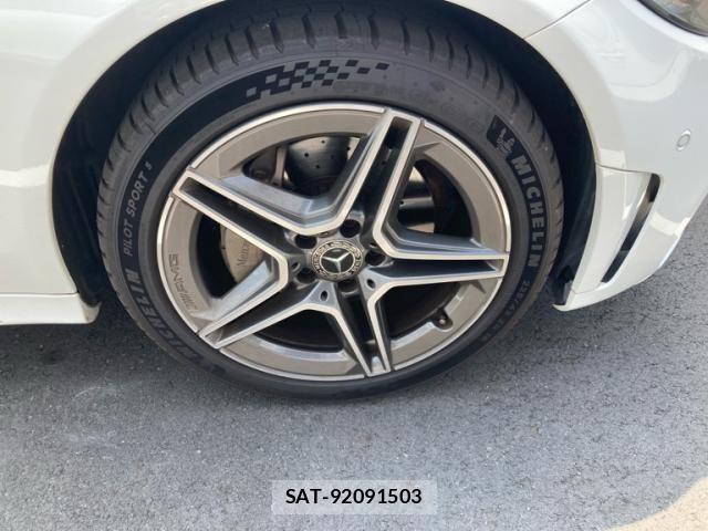 Mercedes Benz C-CLASS 2019-06 8208617-7