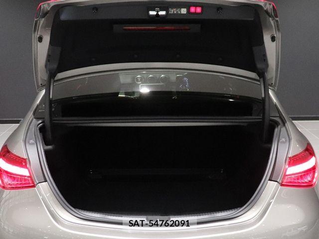Mercedes Benz C-CLASS 2023-06 8230756-16