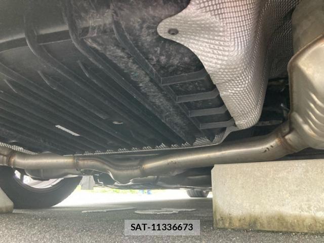 Mercedes Benz C-CLASS 2015-03 8230760-10