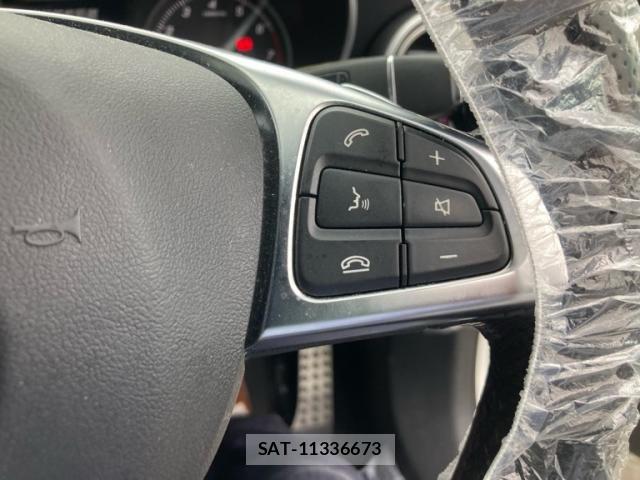 Mercedes Benz C-CLASS 2015-03 8230760-18