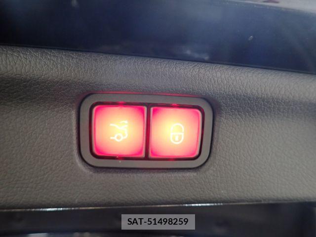 Mercedes Benz C-CLASS 2022-09 8245857-23
