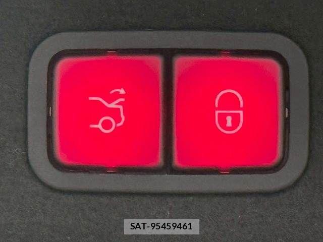 Mercedes Benz C-CLASS 2016-03 8245865-7