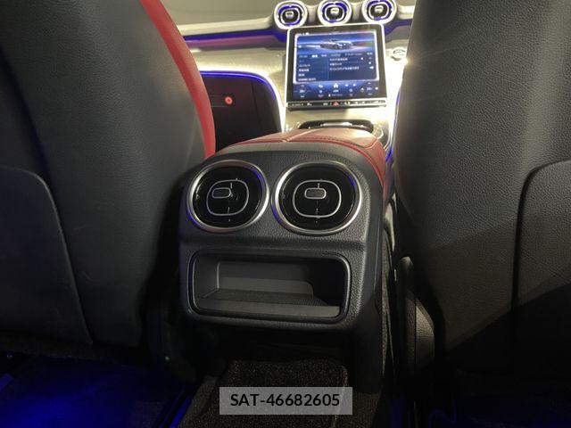 Mercedes Benz C-CLASS 2025-02 8315354-17