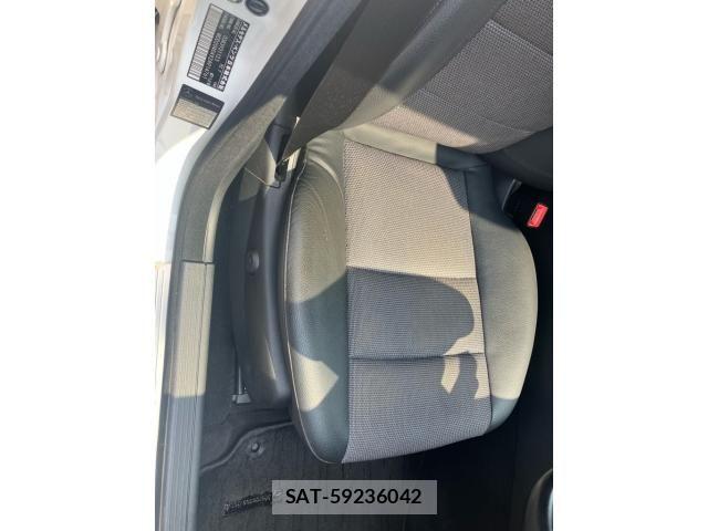 Mercedes Benz C-CLASS 2014-03 8315361-12