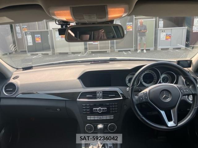 Mercedes Benz C-CLASS 2014-03 8315361-15