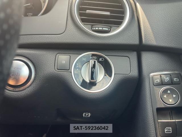 Mercedes Benz C-CLASS 2014-03 8315361-25