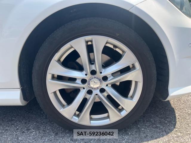 Mercedes Benz C-CLASS 2014-03 8315361-6