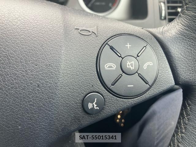Mercedes Benz C-CLASS 2009-04 8315360-22
